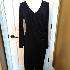 Fashion nova velvet black bodycon dress
